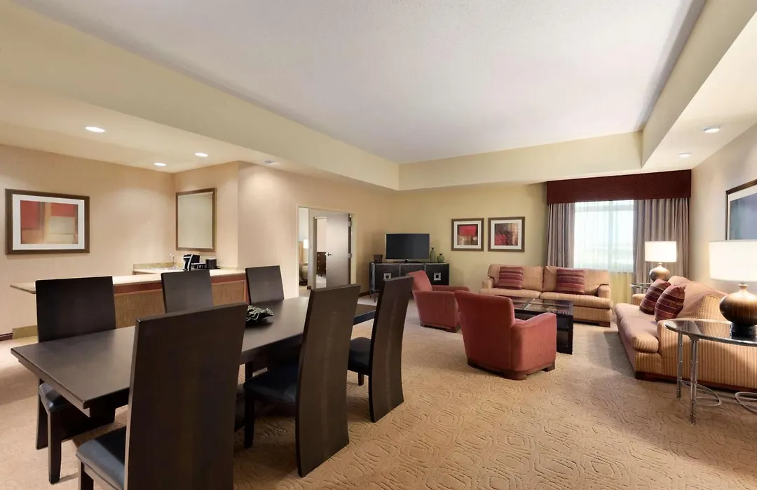 Embassy Suites Omaha- La Vista/ Hotel & Conference Center-1