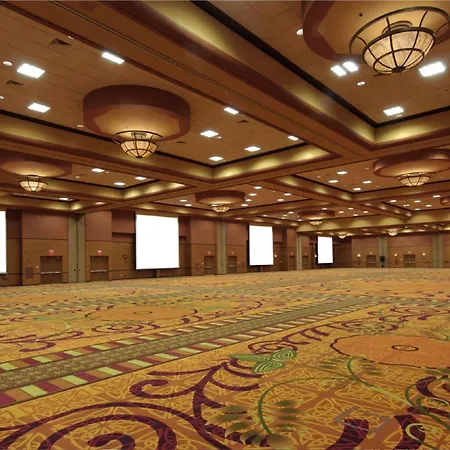Embassy Suites Omaha- La Vista/ Hotel & Conference Center-3